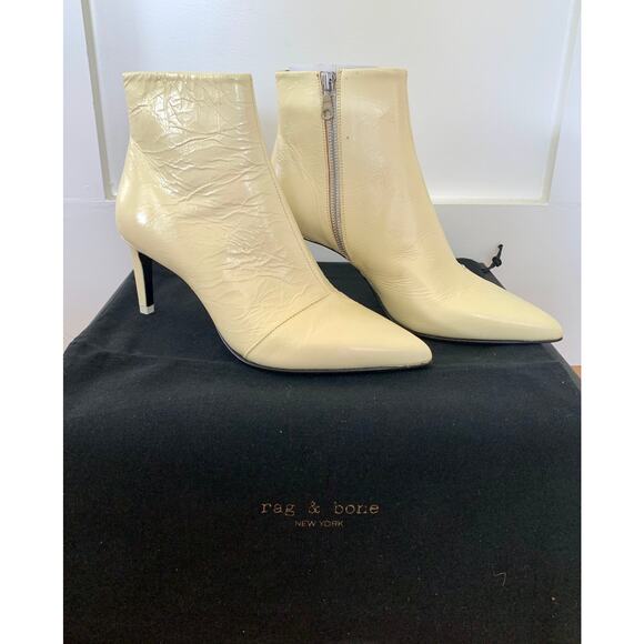 Rag & Bone Beha Boot in White Crinkle Size 7 Side Zip Slim Stiletto Pointed Toe - Picture 1 of 5